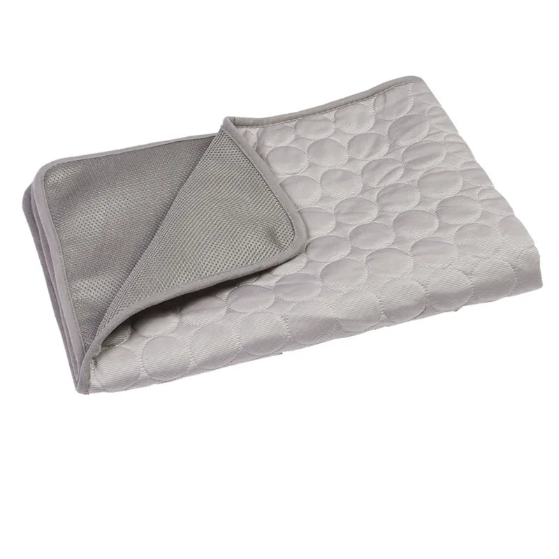 Dog Cooling Mat - Breathable Summer Pad for All Sizes