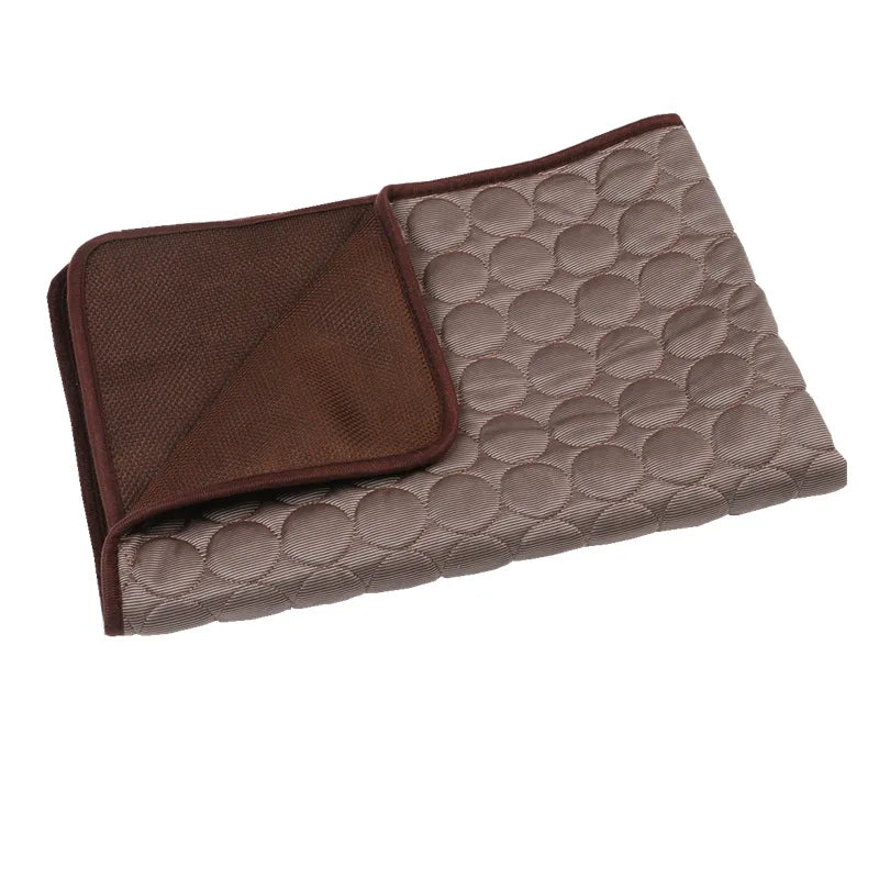 Dog Cooling Mat - Breathable Summer Pad for All Sizes